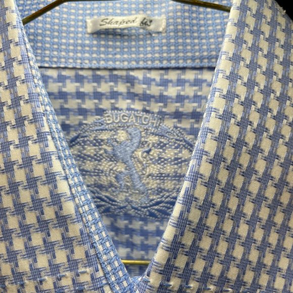 Bugatchi Uomo Italian Designed Dress/Casual Shirt- SIZE LARGE - Picture 3 of 6